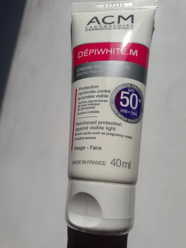 Vista 6 de ACM Depiwhite M Cream - Crema Protectora - SPF50+ 1.4 fl oz/1,7 oz - Pantalla Solar