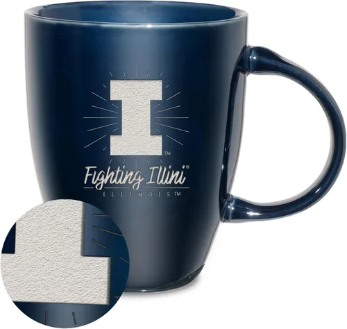 Vista 62 de Rico Industries - Taza de lustre cerámico con grabado láser de la NCAA de 18oz - Café-Té