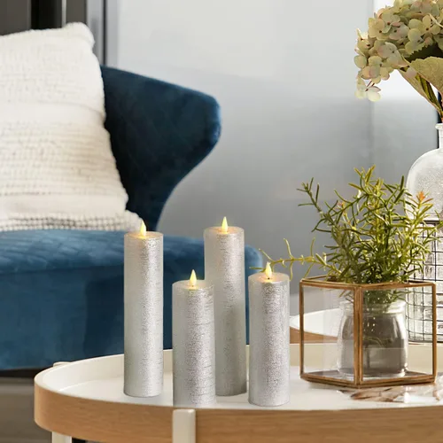 Vista 8 de LampLust Velas parpadeantes sin llama, juego de 4 velas plateadas, funciona con pilas, velas románticas, ideales para decoración de propuestas