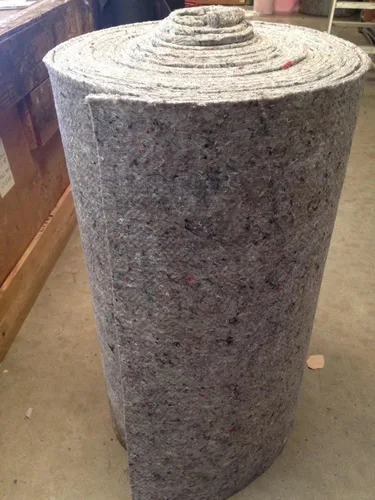 Vista 3 de El acolchado de alfombra de yute para automóviles se coloca debajo de la alfombra en automóviles y camiones de 20/27/40 oz. Muestra de 3 x 3 pulgadas