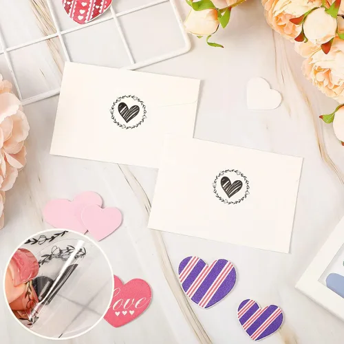 Vista 3 de Zonon - 500 sellos transparentes de corazón para sobre, calcomanías de corazón de boda, calcomanías de amor de 1.26 pulgadas, calcomanía de sellado