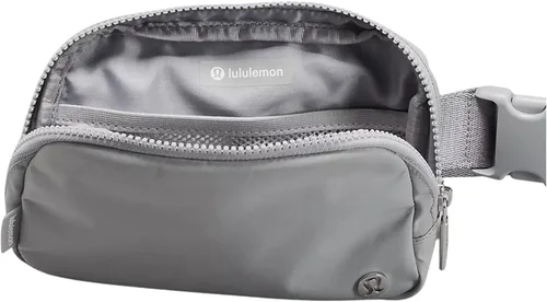 Vista 3 de Lululemon Athletica, Lululemon Everywhere - Bolsa para cinturón de 1L (caída plateada), Plateado