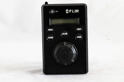 Vista 3 de FLIR Unidad de control de joystick JCU-1 f/M-Series - Conexión RJ45