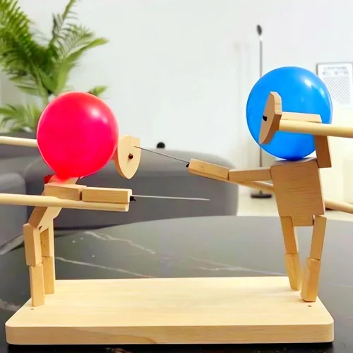 Vista 2 de 2024 Nueva batalla de hombre de bambú con globos, títeres de esgrima de madera hechos a mano, bots de batalla, juego de batalla de bots de madera