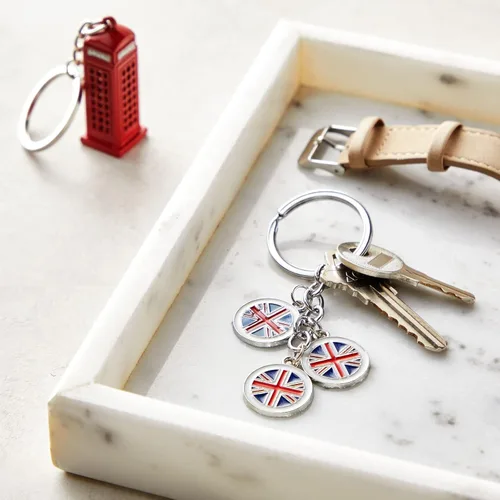 Vista 2 de Paquete de 6 llaveros de Londres, regalos de recuerdo, llaveros con bandera británica del Reino Unido, cabina de teléfono, Big Ben, autobús de dos