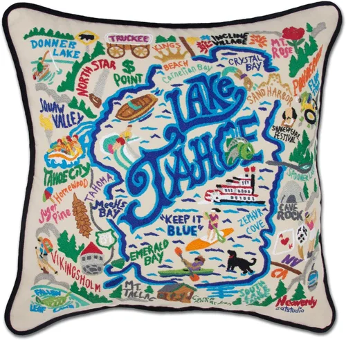 Vista 84 de Catstudio Portland (Oregon) - Almohada decorativa bordada