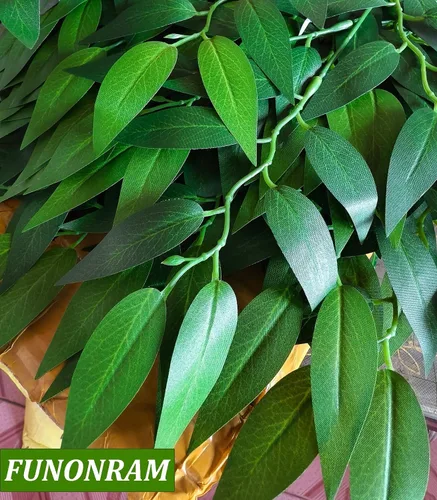 Vista 6 de 24 Piezas Tallos de Vegetación Artificial de Ruscus Italiano de Seda Plantas en Aerosol de Vegetación para Arco de Boda DIY Relleno de Ramo Centros
