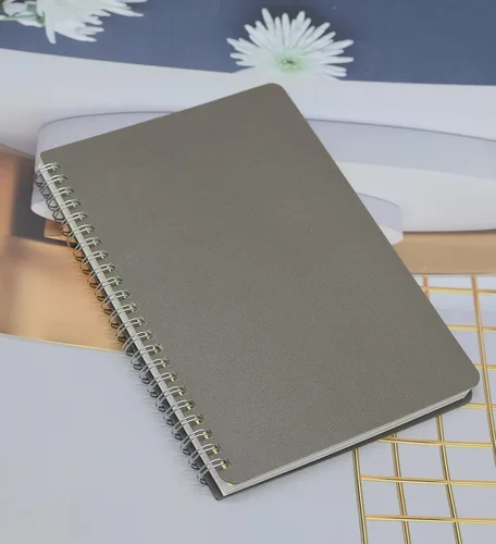 Vista 8 de Yansanido Cuaderno de espiral, 4 unidades, 4 colores, tamaño A5, tapa dura de plástico grueso, papel rayado de 8mm, 80 hojas (160 páginas), diario