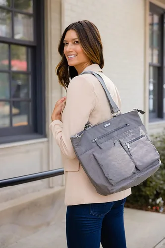 Vista 2 de Baggallini Bolso para cualquier día con pulsera RFID para teléfono