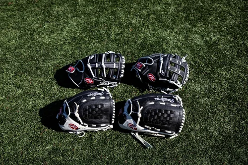 Vista 6 de Rawlings Shut Out Series - Guante de sóftbol juvenil de lanzamiento rápido Tamaños de 11.5 a 13 pulgadas Múltiples estilos