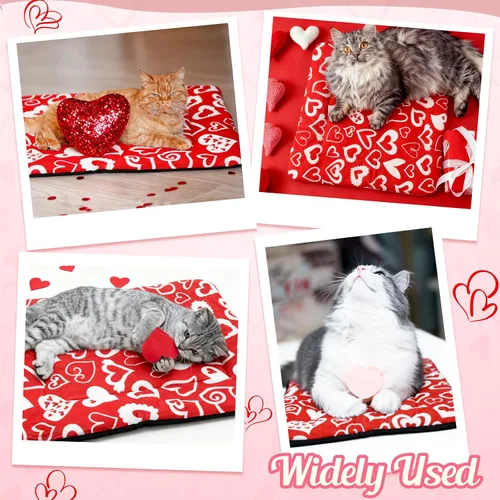 Vista 2 de Paquete de 2 tapetes autocalentables para gatos, diseño de corazón rojo y blanco que refleja el calor corporal, cama autocalentable, lavable a