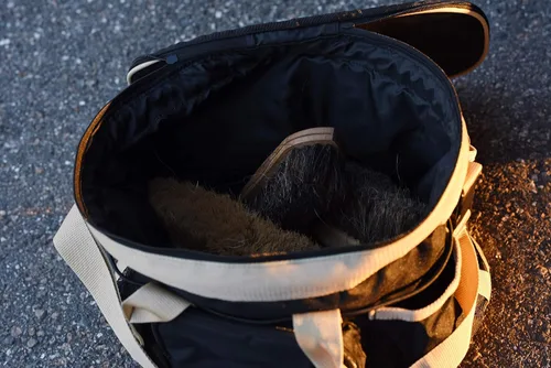 Vista 9 de Huntley Equestrian Bolsa de aseo de lujo perfectamente diseñada de fácil acceso con múltiples bolsillos con cierre superior de doble asa