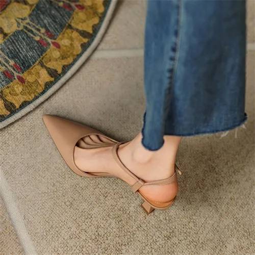 Vista 6 de Zapatos de vestir con tacón bajo y puntiagudo cerrado para mujer