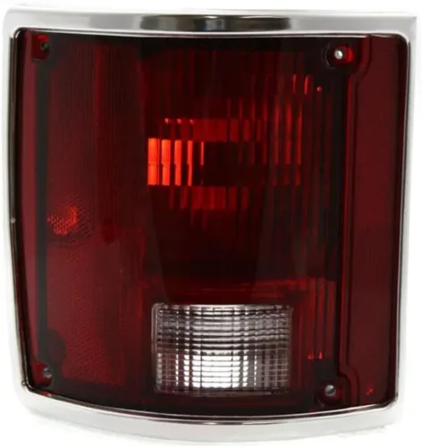 Vista 4 de Carlights360 Para Chevy Blazer - Luz trasera de repuesto para el lado del conductor y del pasajero Par con cromo