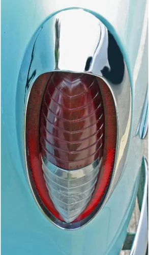 Vista 2 de United Pacific Industries C5403 1954 Chevrolet Reflector de luz trasera, 1 paquete