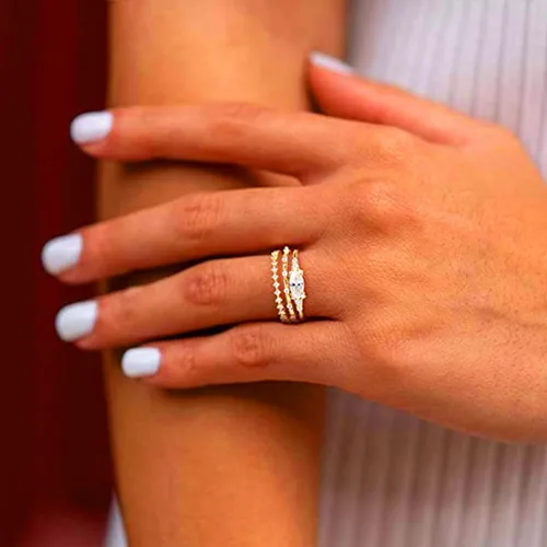 Vista 4 de ONBRIG Anillos delicados de oro para mujer, chapados en oro de 14 quilates, apilables, para niñas, tamaño 6-11, circonita cúbica, juego de anillos