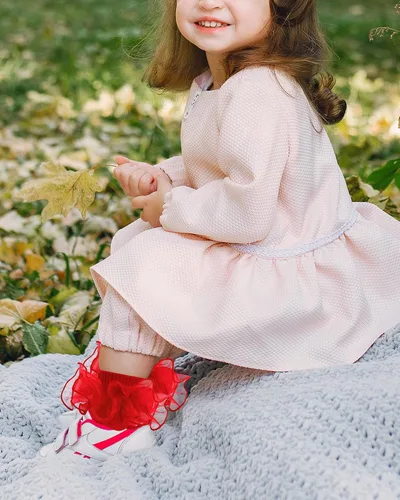 Vista 7 de Witwot Calcetines para niña pequeña con volantes grandes de encaje con volantes