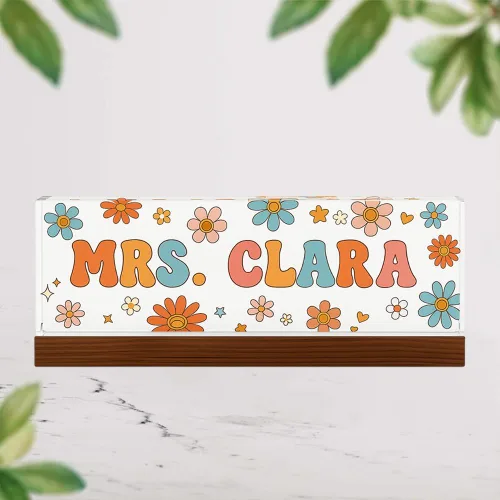Vista 4 de Placa de nombre personalizada para escritorio para profesores, placa de nombre de acrílico personalizada para maestros con base de madera, letrero