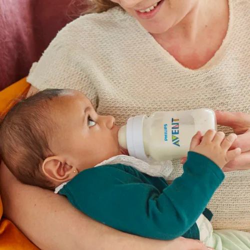 Vista 6 de Philips Avent Biberón anticólicos con set de regalo esencial de ventilación