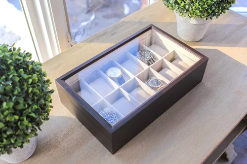 Vista 5 de Caja organizadora de relojes de madera sólida con pantalla de cristal de Case Elegance