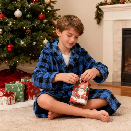 Vista 139 de E.W Apparel Bata de baño de forro polar con capucha para niños, bata suave y mullida para niños pequeños