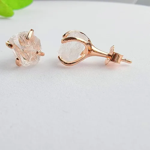 Vista 101 de Aretes de piedra preciosa natural en bruto con oro rosa sobre plata de ley 925, 6 a 0.276 in, regalo de piedra de nacimiento de calidad genuina