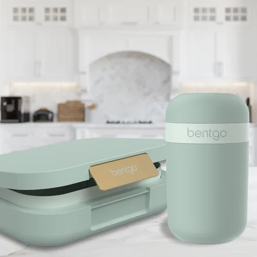 Vista 7 de Bentgo® Juego de lonchera moderna estilo Bento, con taza reutilizable (verde menta)