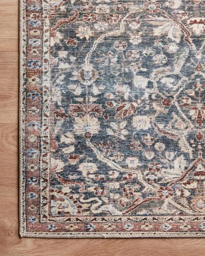 Vista 8 de Loloi Chris Loves Julia Jules Collection JUL-06 Denim/Spice 2'-3'' x 3'-9'', 0.13 pulgadas de altura, alfombra decorativa
