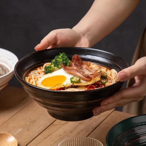 Vista 4 de YUN TAO Juego de 4 cuencos de ramen de cerámica negra de 35 onzas, cuencos de sopa profundos, cuencos japoneses asiáticos para fideos Pho para uso