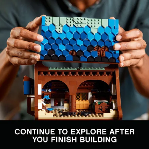 Vista 6 de LEGO Ideas Medieval Blacksmith 21325 - Juego de construcción, kit de modelo para adultos para construir, casa de exhibición coleccionable