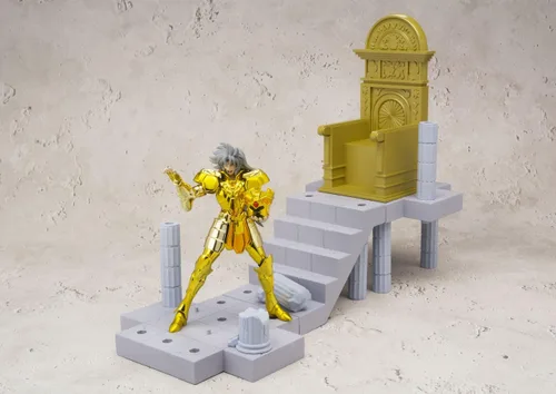 Vista 2 de Géminis Saga -La Cámara del Papa- Saint Seiya, Bandai D. Panoramation