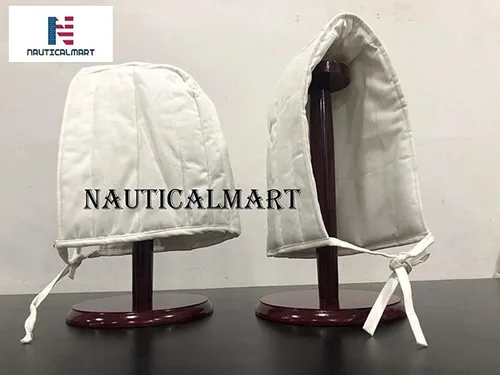 Vista 2 de NauticalMart Gorra de algodón acolchada Coif Arming Cap White Medieval Renaissance Winter Cap Maedieval Times, Blanco