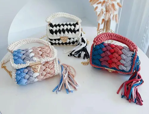 Vista 7 de Bolso cruzado para mujer, bolso de hombro de punto de hilo grueso, bolso de mano tejido a mano, bolso de noche con solapa