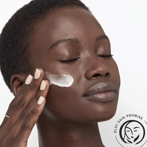 Vista 6 de Olay Regenerist Crema hidratante facial ultra rica, sin fragancia, tamaño de prueba, 0.5 onzas
