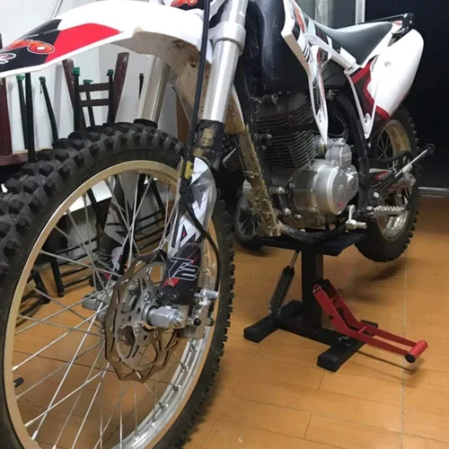 Vista 2 de Gato de Motocicleta Fast Pro para Moto de Tierra Soporte de Elevación - Gato Hidráulico Ajustable Ahorra Esfuerzo Soporte de Altura de Mesa