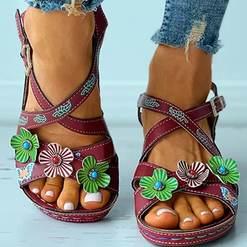 Vista 3 de ZiSUGP Sandalias de tacón bajo con correa al tobillo para mujer, estilo retro, con diseño de flores, de tacón bajo, para verano, bohemias, Rojo, 8