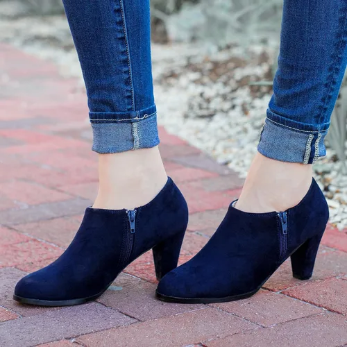 Vista 5 de Journee Collection Womens Sanzi Zippered High Heel Lightweight Ankle Bootie