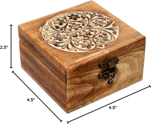 Vista 4 de Urna de madera antigua hecha a mano con grabado del árbol de la vida tallada a mano para mujeres y hombres, joyas Acentos de decoración del hogar