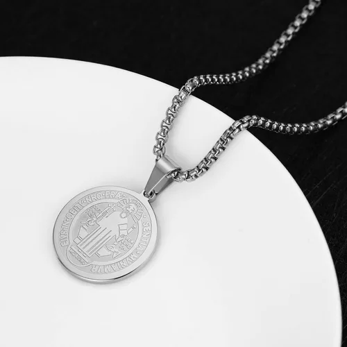 Vista 3 de STWTR Collar de medalla de San Benito de acero inoxidable medalla de sacramento cristiano joyería antimalvada regalo católico para hombres y mujeres