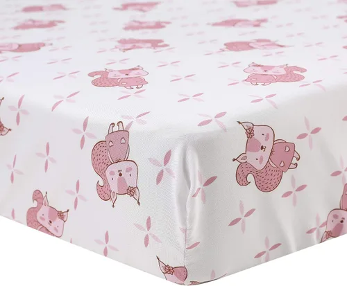 Vista 4 de Brandream Juego de ropa de cama para guardería para niñas, color rosa, diseño floral, edredón de 3 piezas, sábana bajera, falda de cuna, ardilla