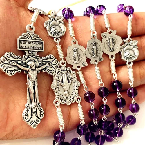 Vista 2 de elegantmedical Collar de cruz de rosario hecho a mano con cuentas de amatista católica, nuestra Señora de Gracia, caja de regalo
