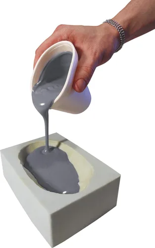 Vista 3 de Monster Clay Arcilla de modelado de grado prémium (gris, mediana, caja de 18 libras)