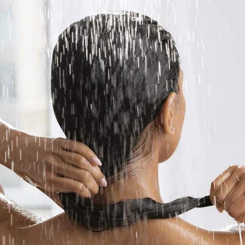 Vista 5 de Kristin Ess Hair Frizz Management Cleansing Co Wash para cabello rizado + control del encrespamiento, acondicionador hidratante, limpiador, sin