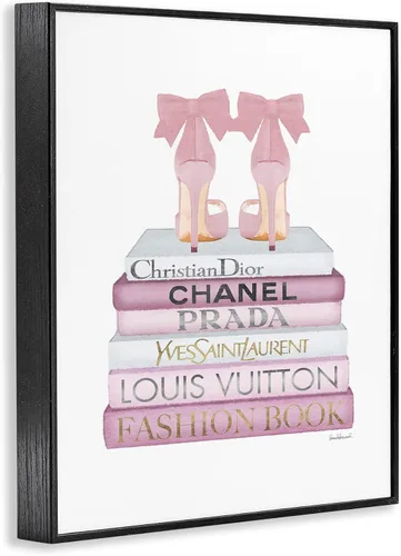 Vista 3 de Stupell Industries Fashioner Shoes Bookstack - Acuarela rosa y blanca, diseño de la artista Amanda Greenwood, arte de pared, 16 x 20 pulgadas, marco