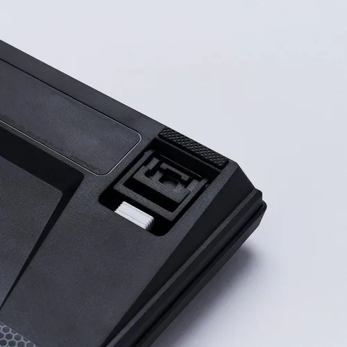 Vista 5 de KEYMECHER Teclado mecánico para juegos 75%, retroiluminación RGB Hotswap inalámbrico con Bluetooth, conexión de 2.4G y cable, interruptores