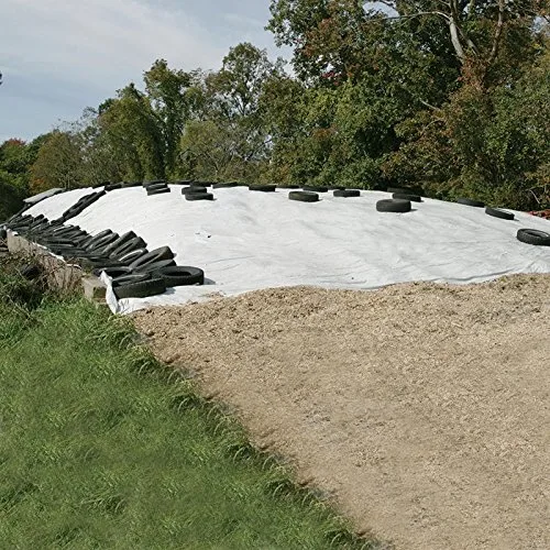 Vista 4 de Película de ensilaje negro/blanco 5 mil - 25'W x 150'L