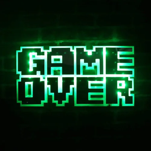 Vista 6 de Geek Alerts Iluminación LED 3D de 8 bits Pixel Game Over Silhouette Wall Mirror Sign, USB multicolor cambiante videojuego luz multicolor espejo