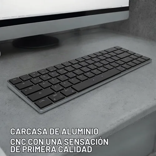 Vista 5 de BAROCCOMiSTEL AIRONE Teclado mecánico, diseño del 65%, interruptor Cherry MX ULP, retroiluminación RGB, cable USB-C, Windows/MacOS/iOS, soporte