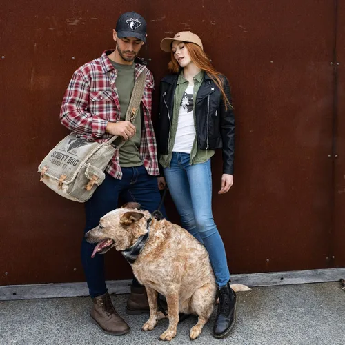 Vista 8 de SCRUFFY DOG Pack Bolso de mensajero vintage y gorra de béisbol de mezclilla premium para hombres y mujeres - Bolso de lona duradero, bolso cruzado