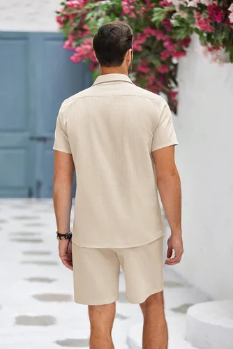 Vista 5 de COOFANDY Conjunto de ropa de playa de algodón Guayabera para hombre, conjunto corto de lino de 2 piezas